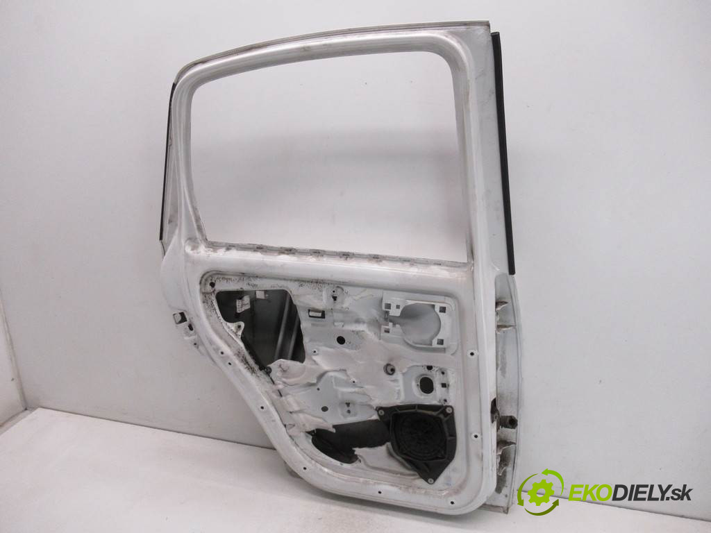 Citroen C3       0  dveře zadní část levé