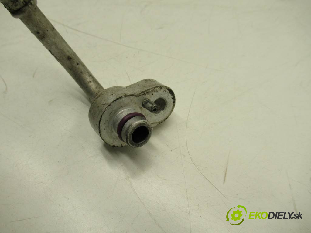 Volkswagen Polo V       0  rúrka klimatizace 6R1820741N