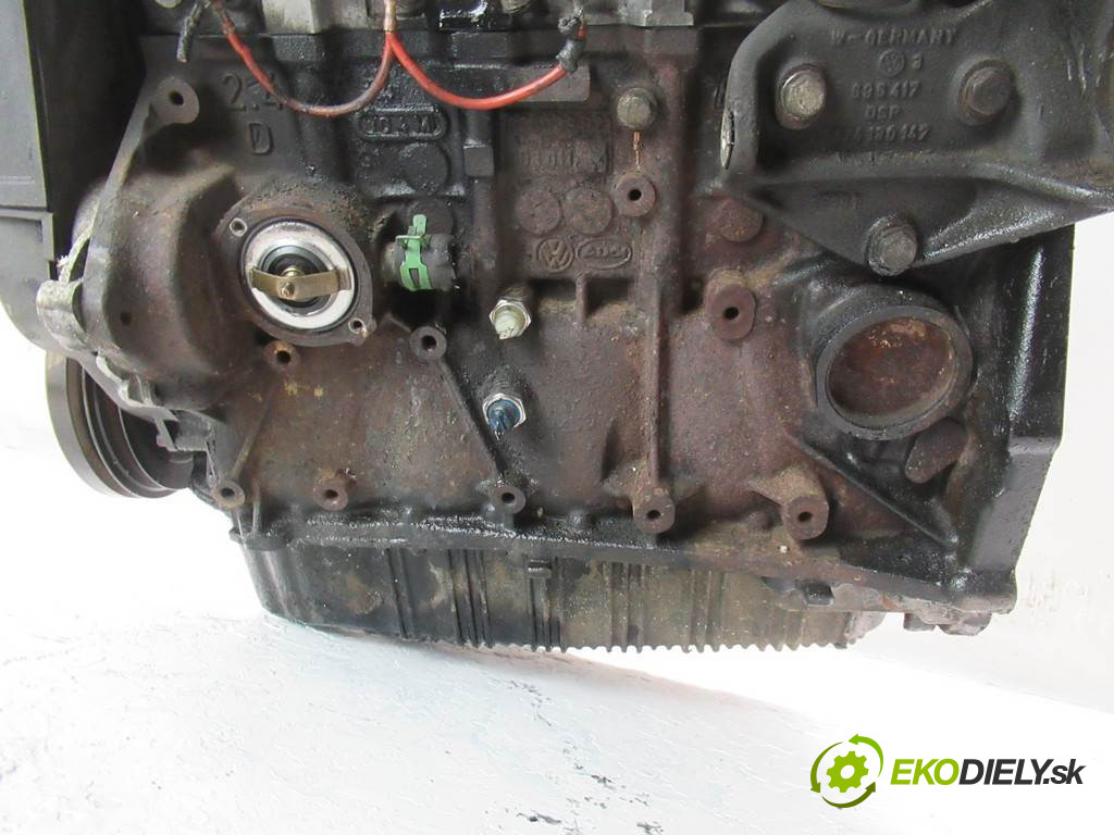 Volkswagen Transporter IV T4       0  motor AAB