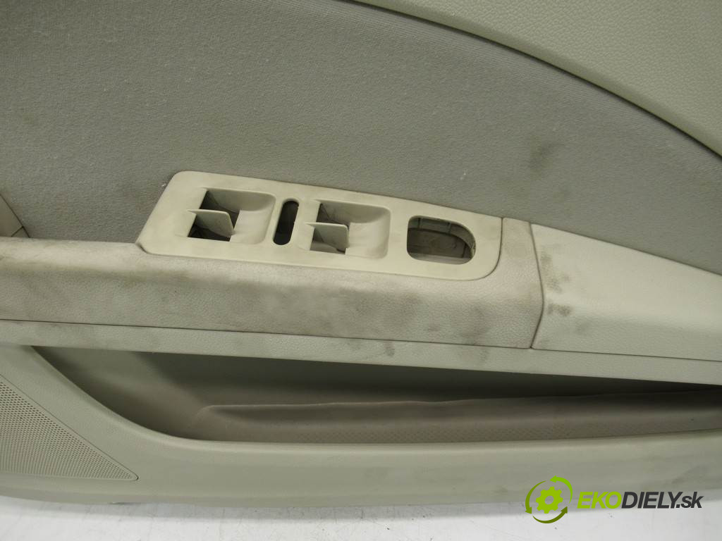 Skoda Superb II       0  ča dveře přední část levý tapacír