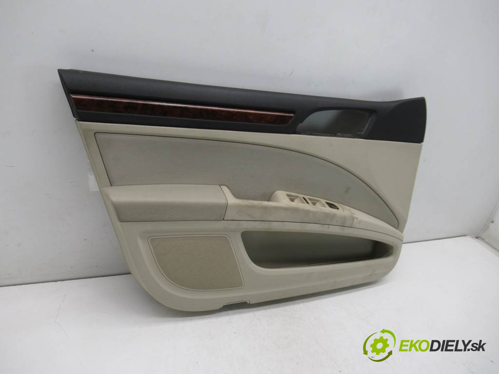 Skoda Superb II       0  ča dveře přední část levý tapacír