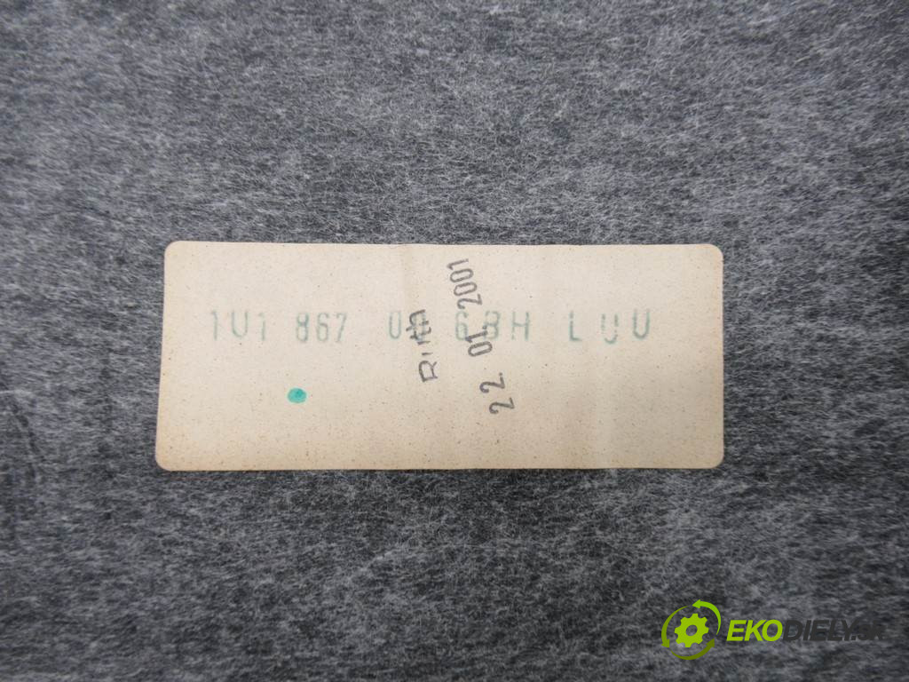 Skoda Octavia I LIFT       0  ča dveře přední část pravý tapacír