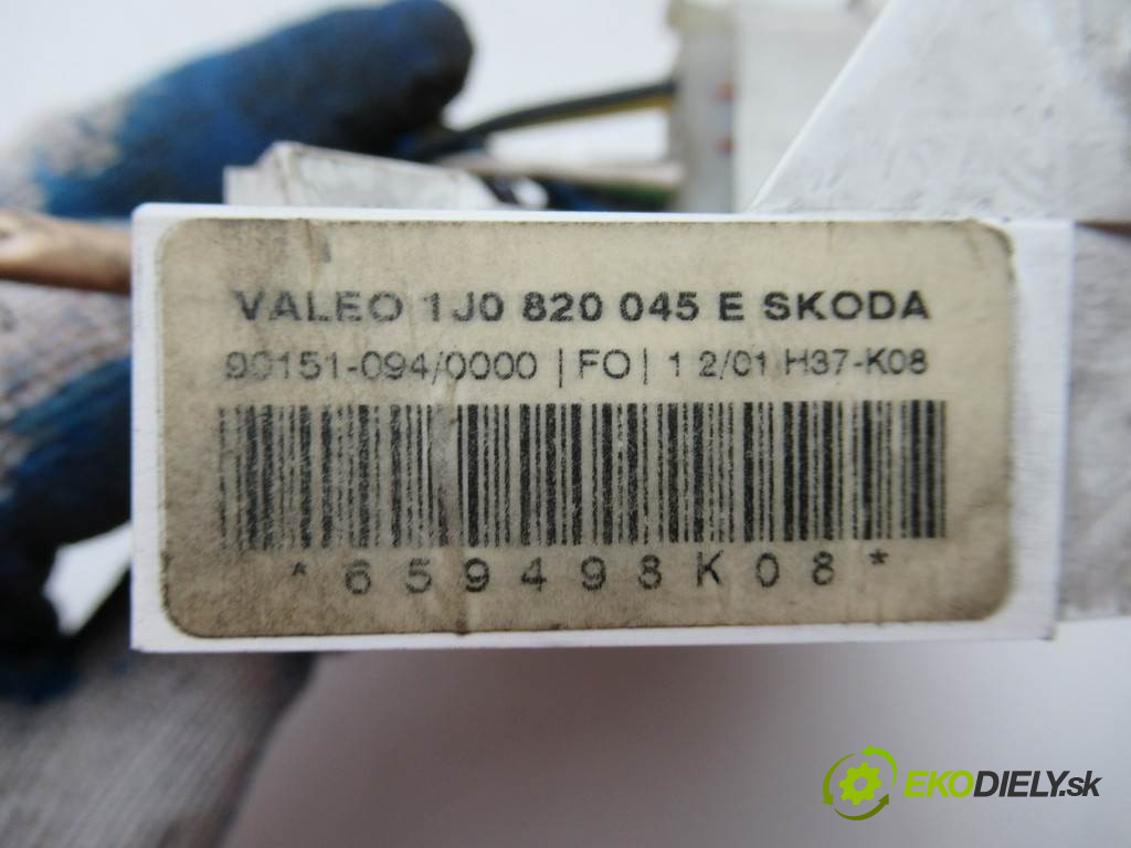 Skoda Octavia I LIFT       0  panel ovládania kúrenia 1J0820045E