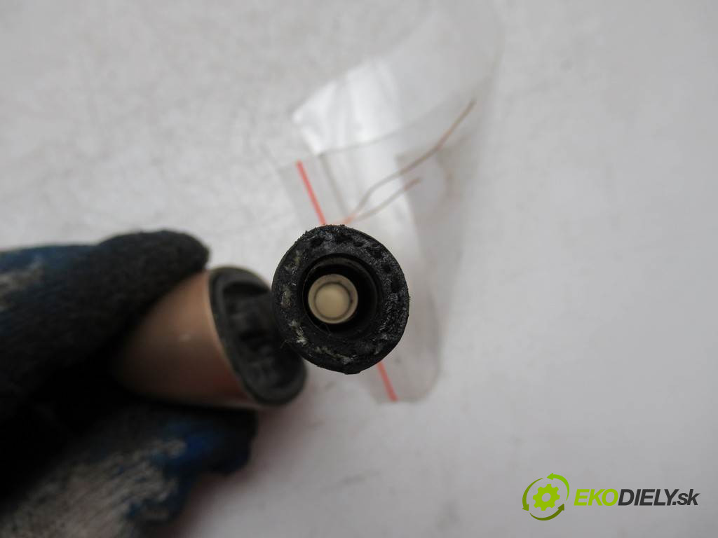 Skoda Octavia I LIFT       0  ostrekovača svetla ľavy 1U0955103A