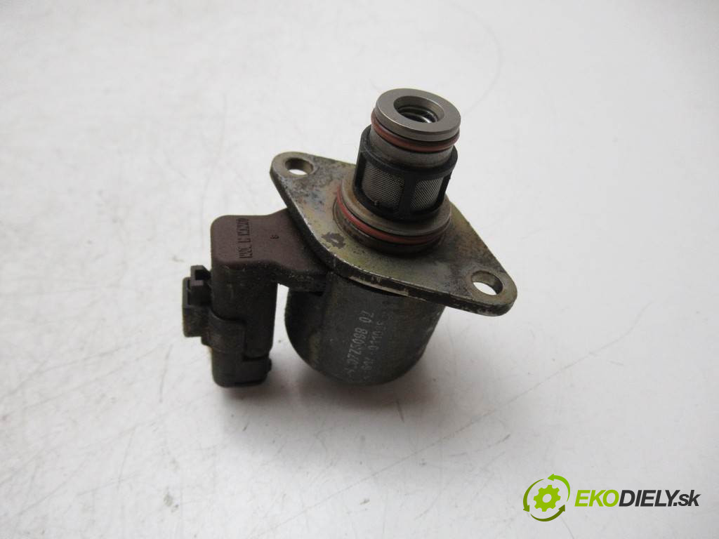 Renault Scenic II       0  regulátor tlaku paliva 93077509B