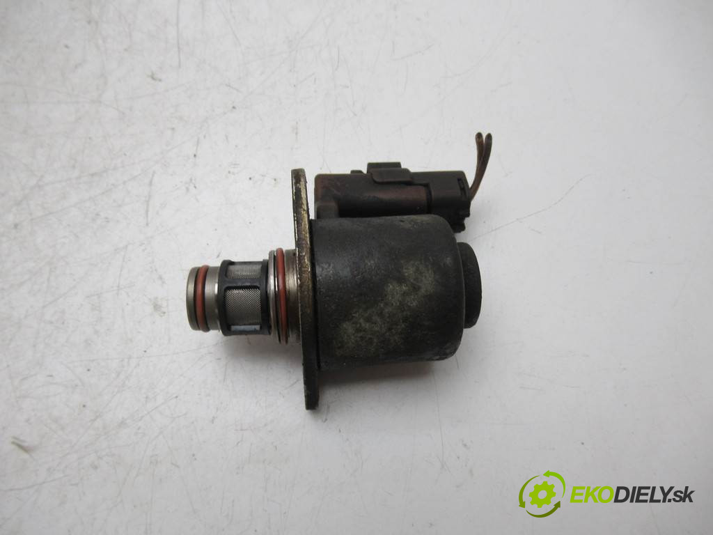 Renault Scenic II       0  regulátor tlaku paliva 93077509B