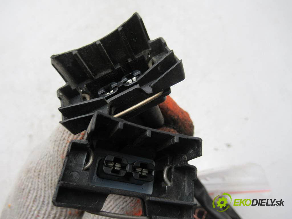 Opel Vectra C       0  modul řídící jednotka ventilátoru 1379131