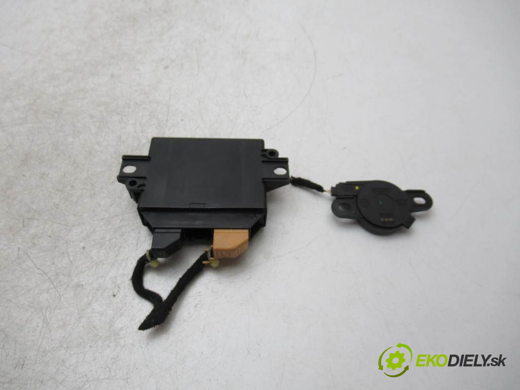 Volkswagen Polo IV 9N LIFT       0  modul pdc - 7H0919283A