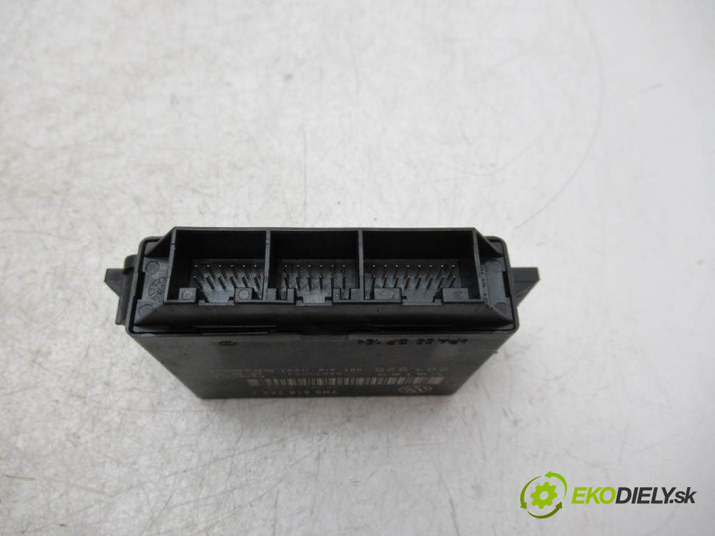 Volkswagen Polo IV 9N LIFT       0  modul pdc - 7H0919283A