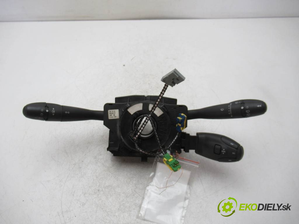 Peugeot 307       0  přepínač kombinovaný 96530931XT
