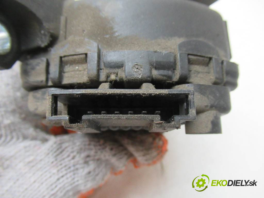 Renault Clio II LIFT       0  potenciometer plynového pedálu 8200089851