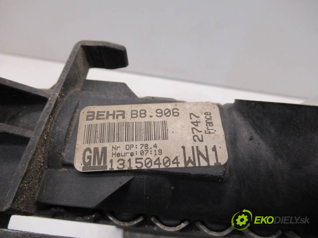 Opel Zafira A       0  chladič vody 13150404