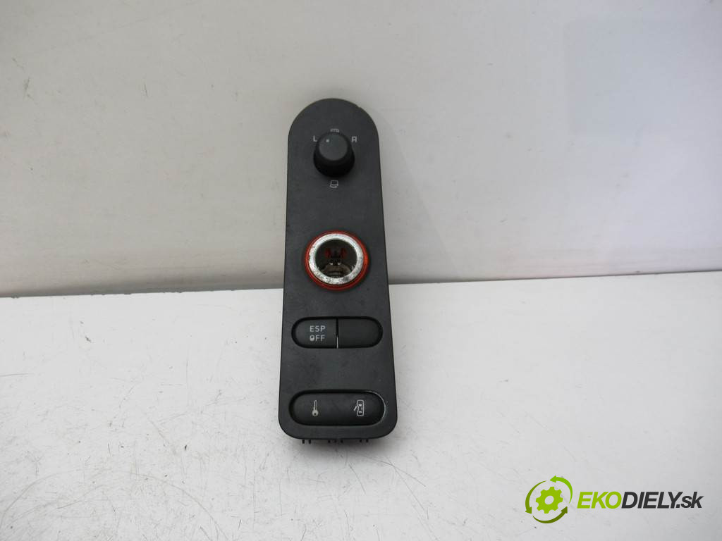 Seat Altea       0  přepínač nastavení zpětných zrcátek 5P0959565
