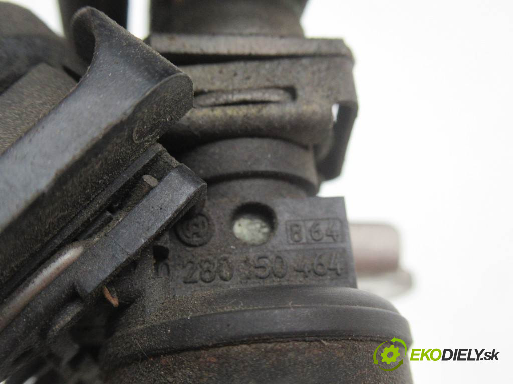 Audi A3 8L       0  lišta vstrekovacia vstrekovacie ventily 06A133681 0280150464