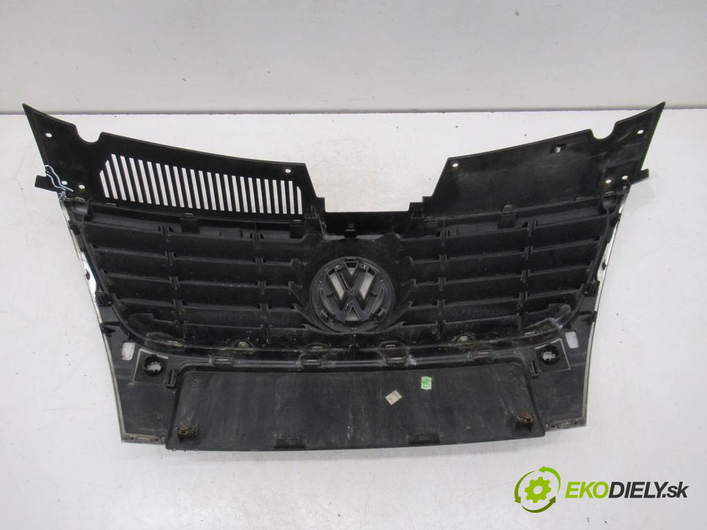 Volkswagen Passat B6       0  mriežka maska 3C0853651