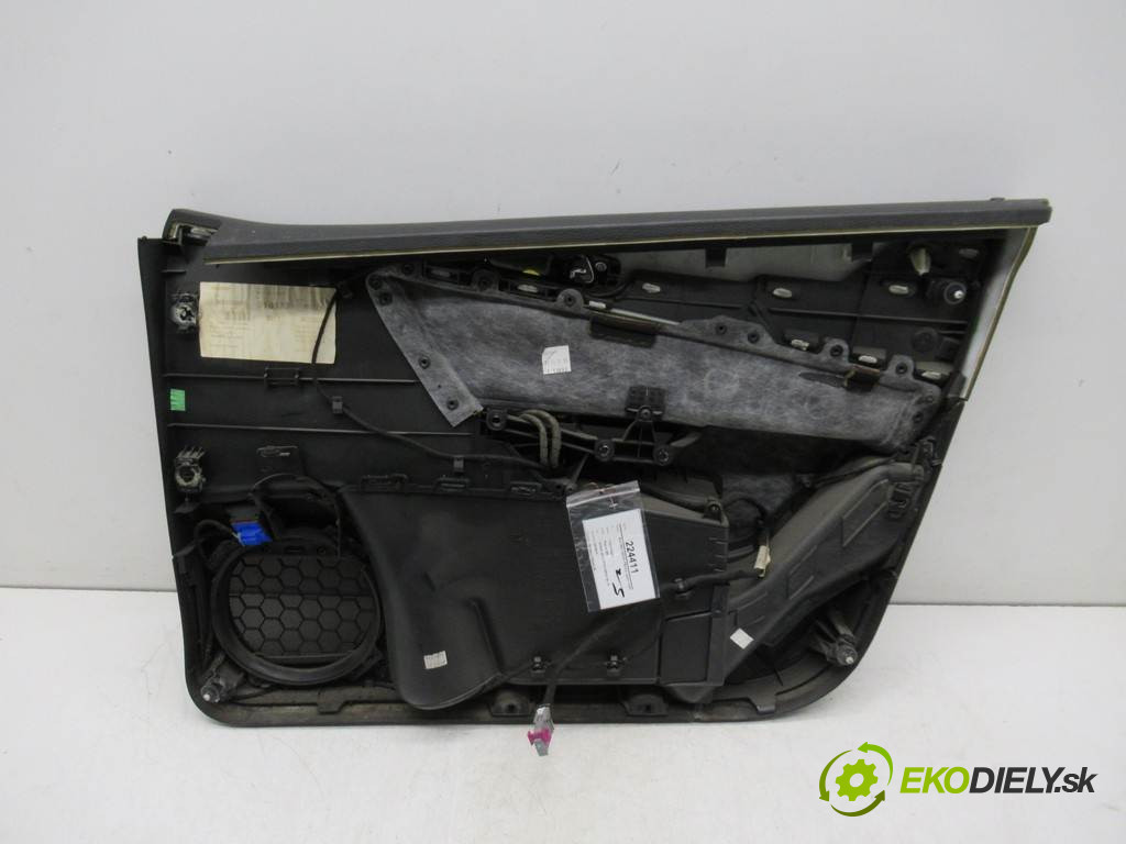 Volkswagen Passat B6       0  ča dveře přední část levý tapacír