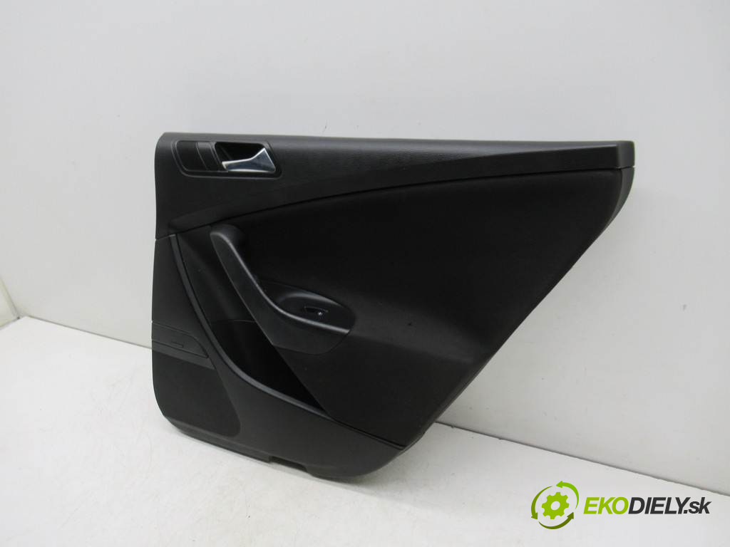 Volkswagen Passat B6       0  ča dveře zadní část pravý tapacír