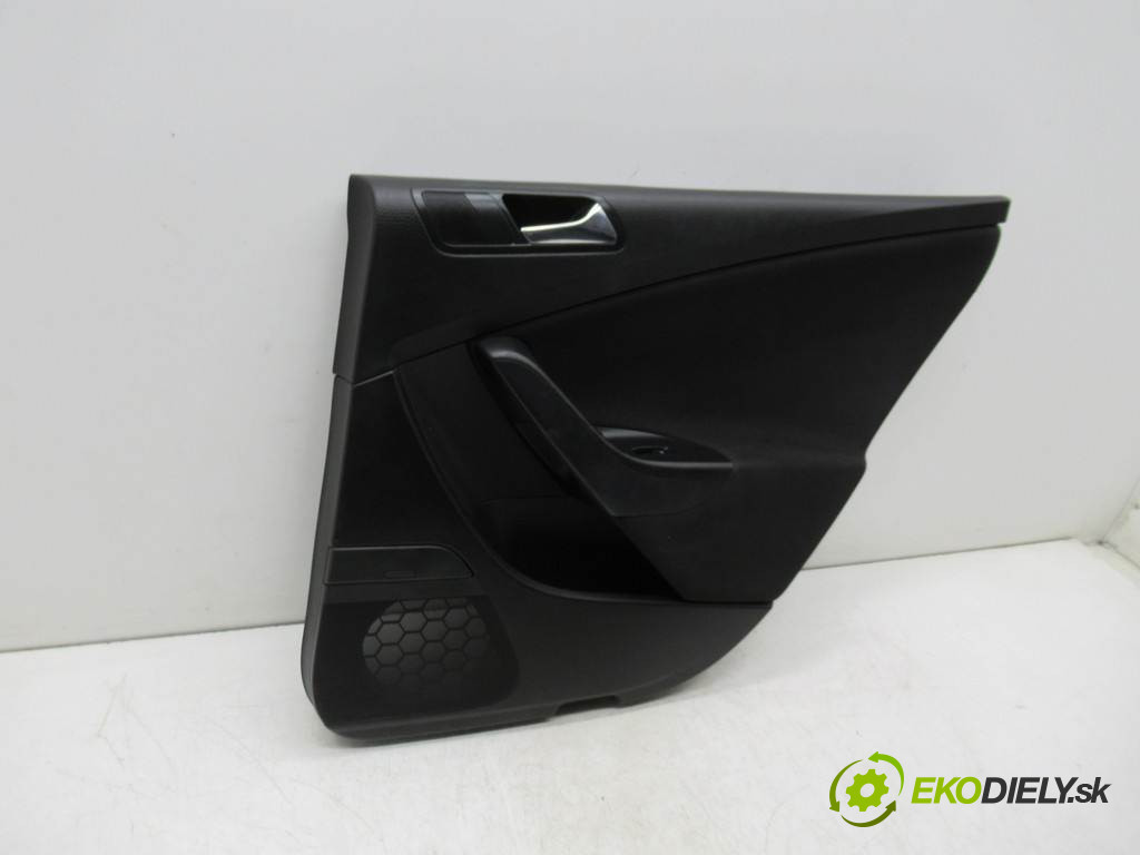 Volkswagen Passat B6       0  ča dveře zadní část pravý tapacír