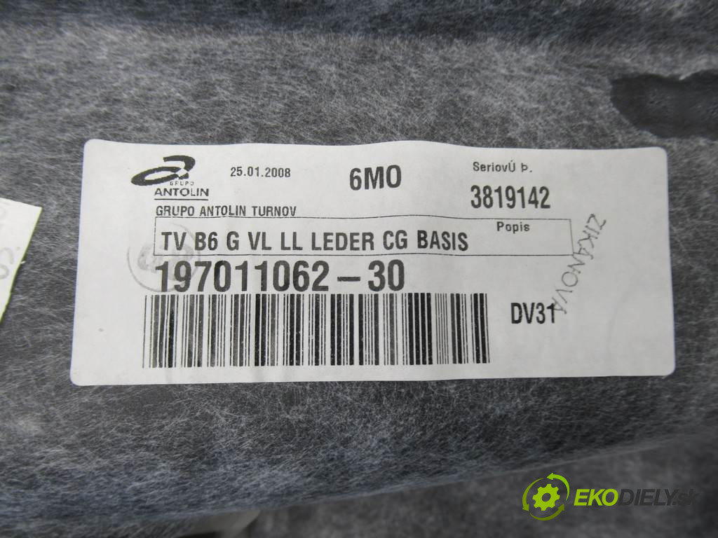 Volkswagen Passat B6       0  ča dveře přední část levý tapacír