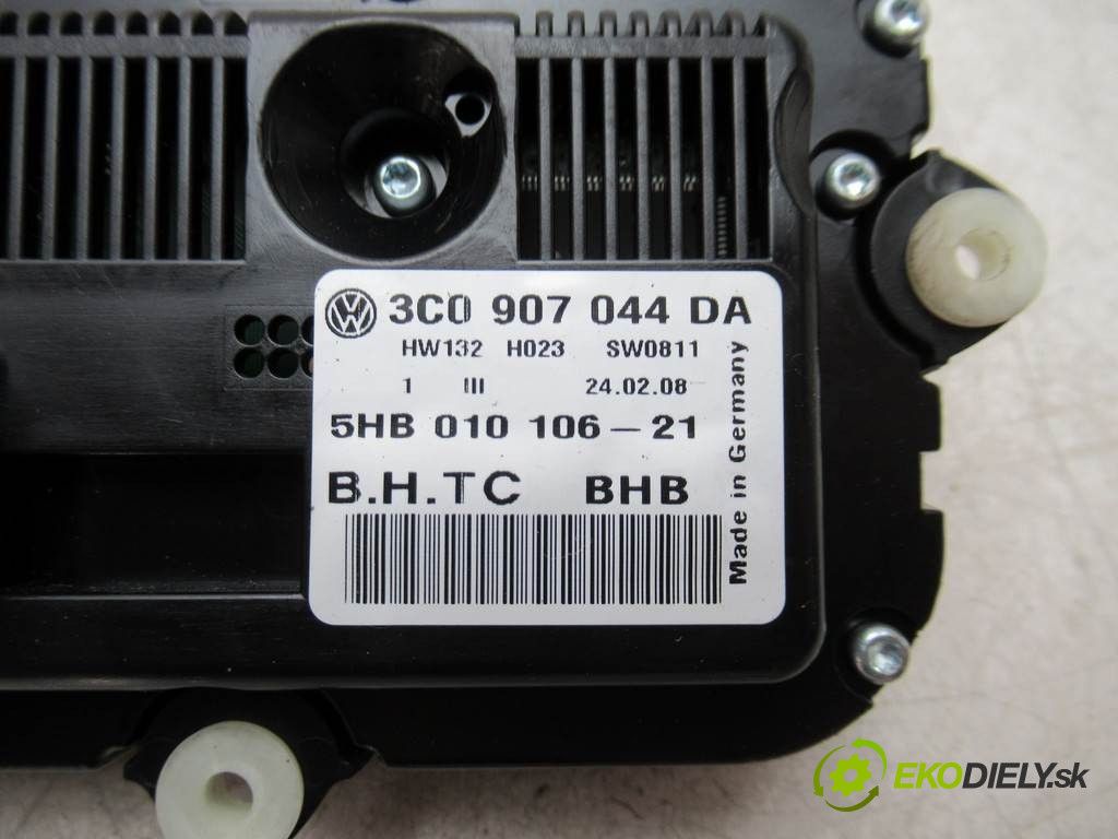 Volkswagen Passat B6       0  panel ovládania kúrenia 3C0907044DA