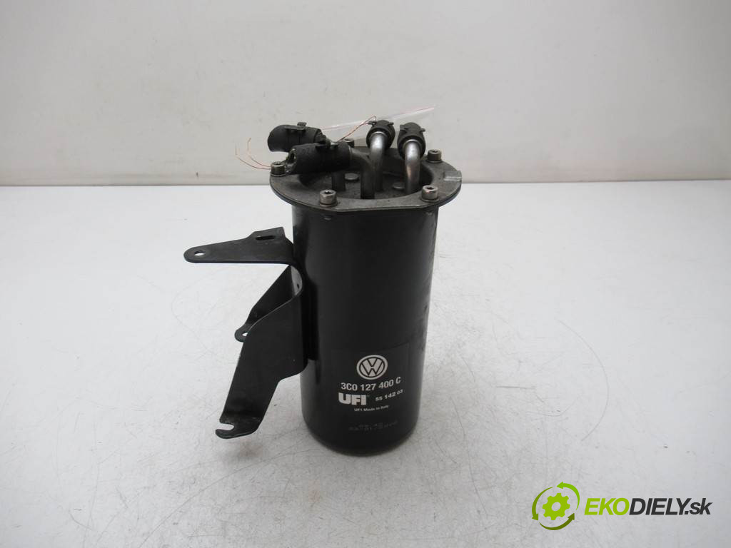 Volkswagen Passat B6       0  obal filtra paliva 3C0127400C