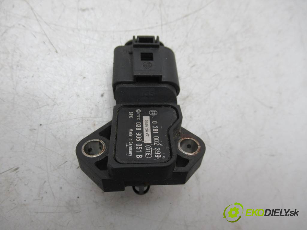 Skoda Octavia II       0  map senzor 038906051B