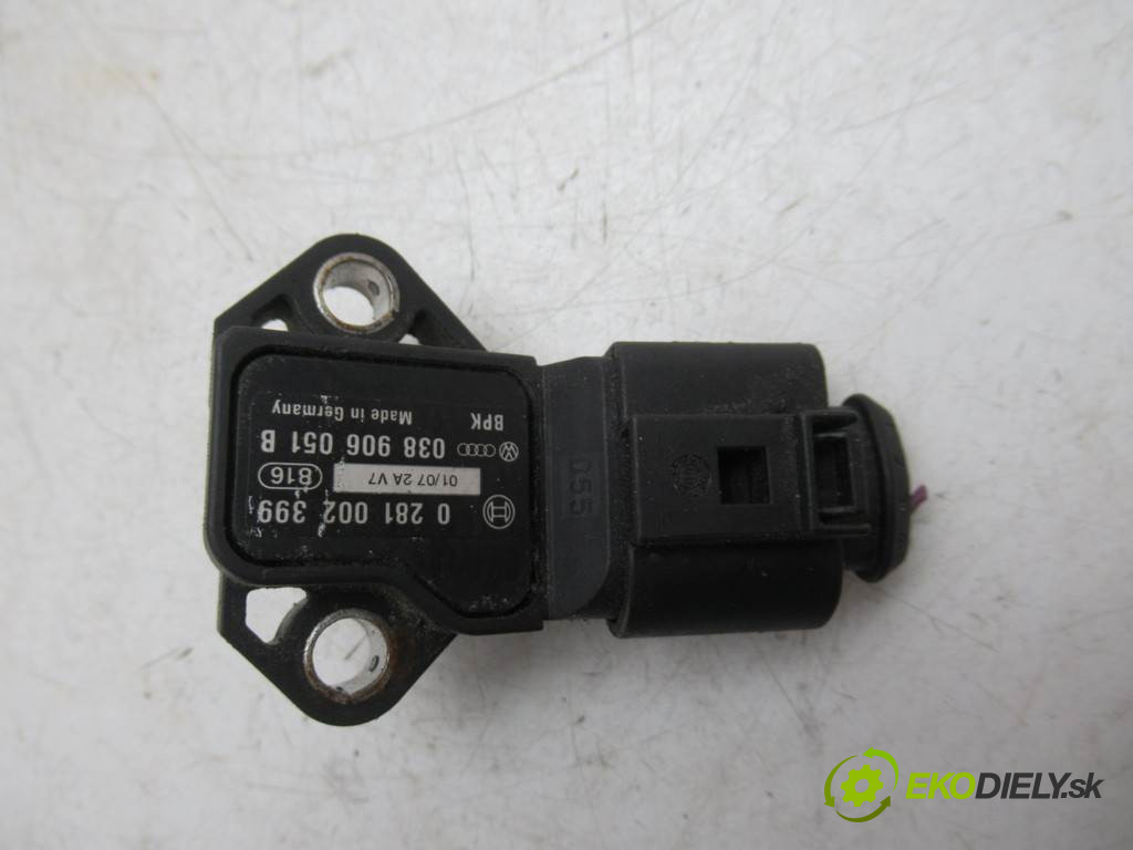 Skoda Octavia II       0  map senzor 038906051B
