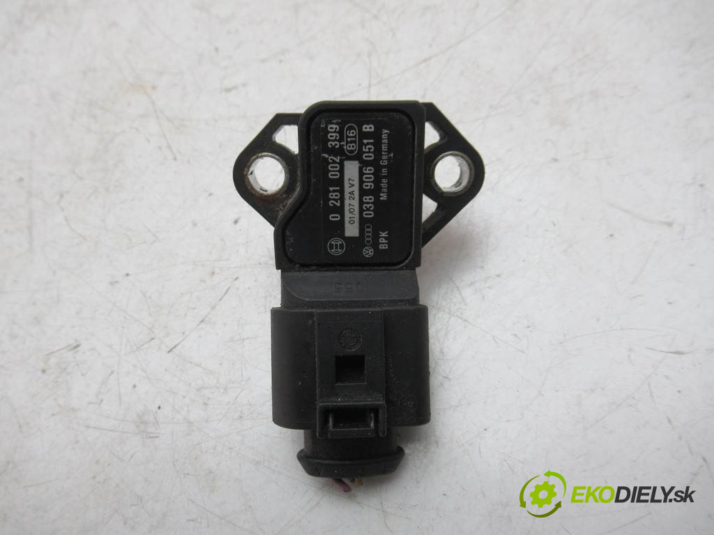 Skoda Octavia II       0  map senzor 038906051B