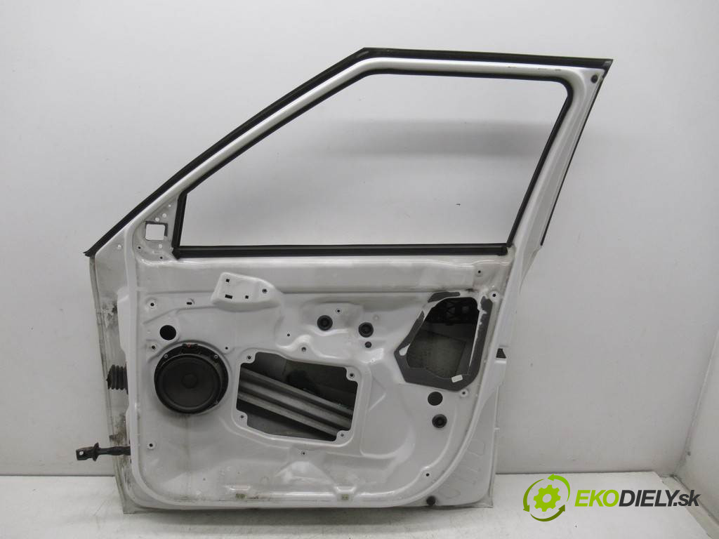 Skoda Fabia II       0  dvere predný pravé