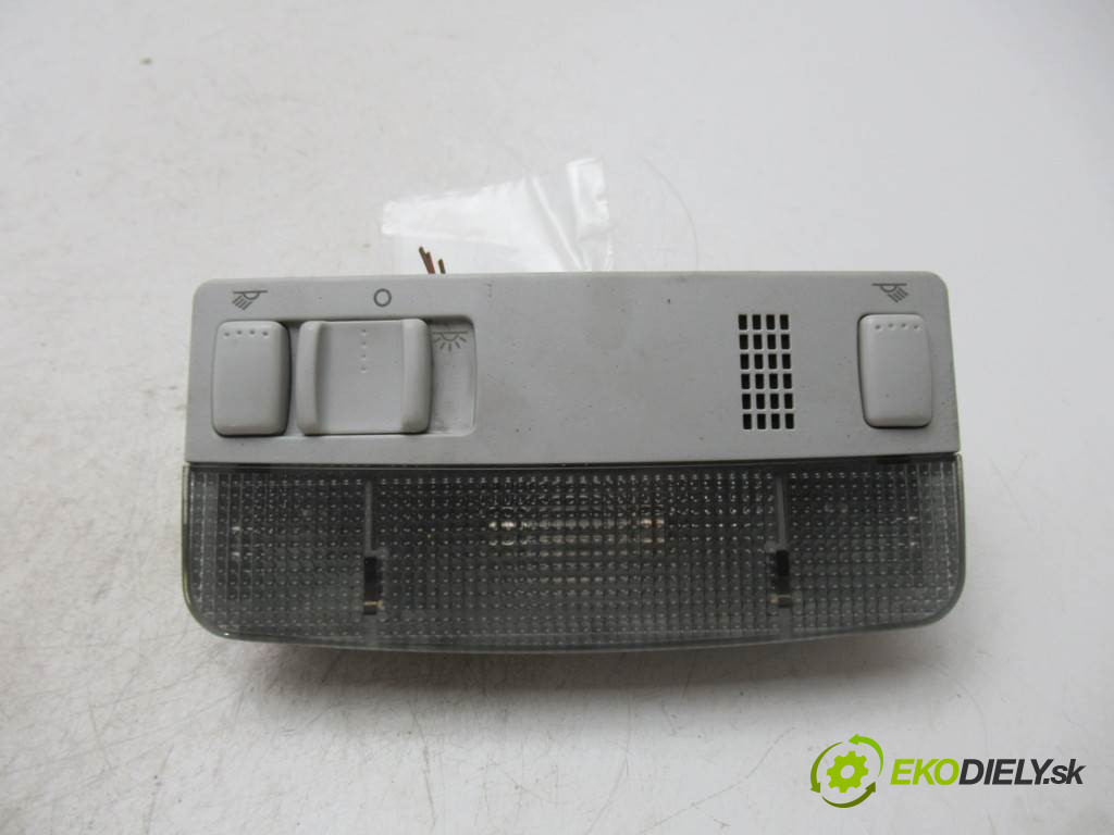 Skoda Fabia II       0  světlo světlo 3B0947105C