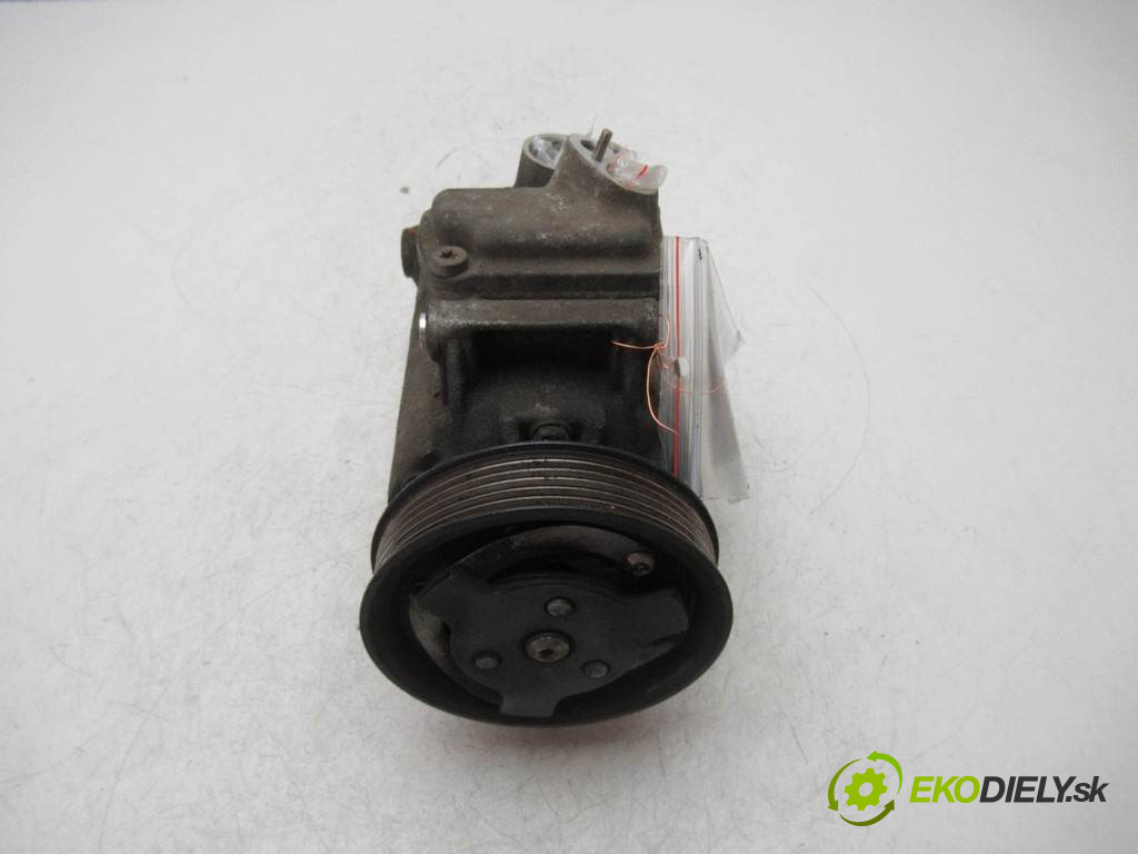 Skoda Fabia II       0  kompresor klimatizace 5N0820803A