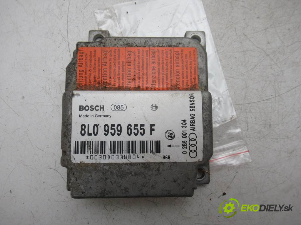 Audi A3 8L       0  senzor airbag 8L0959655F