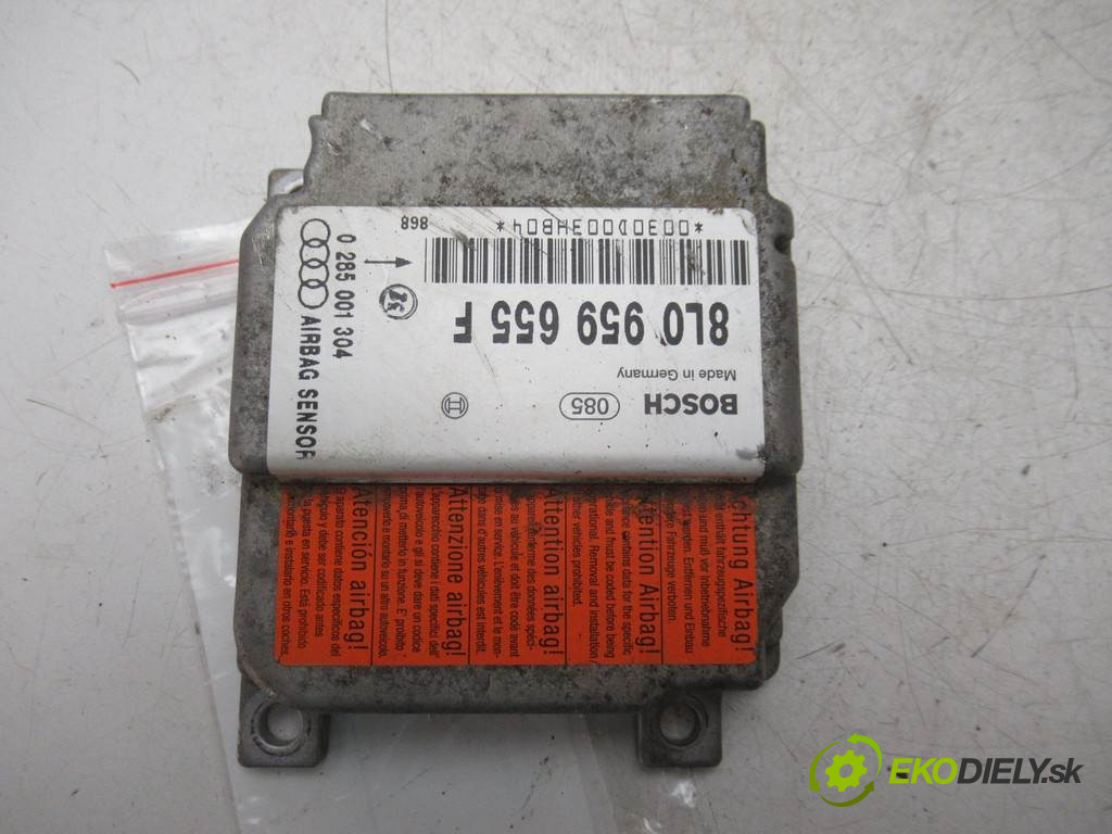 Audi A3 8L       0  senzor airbag 8L0959655F