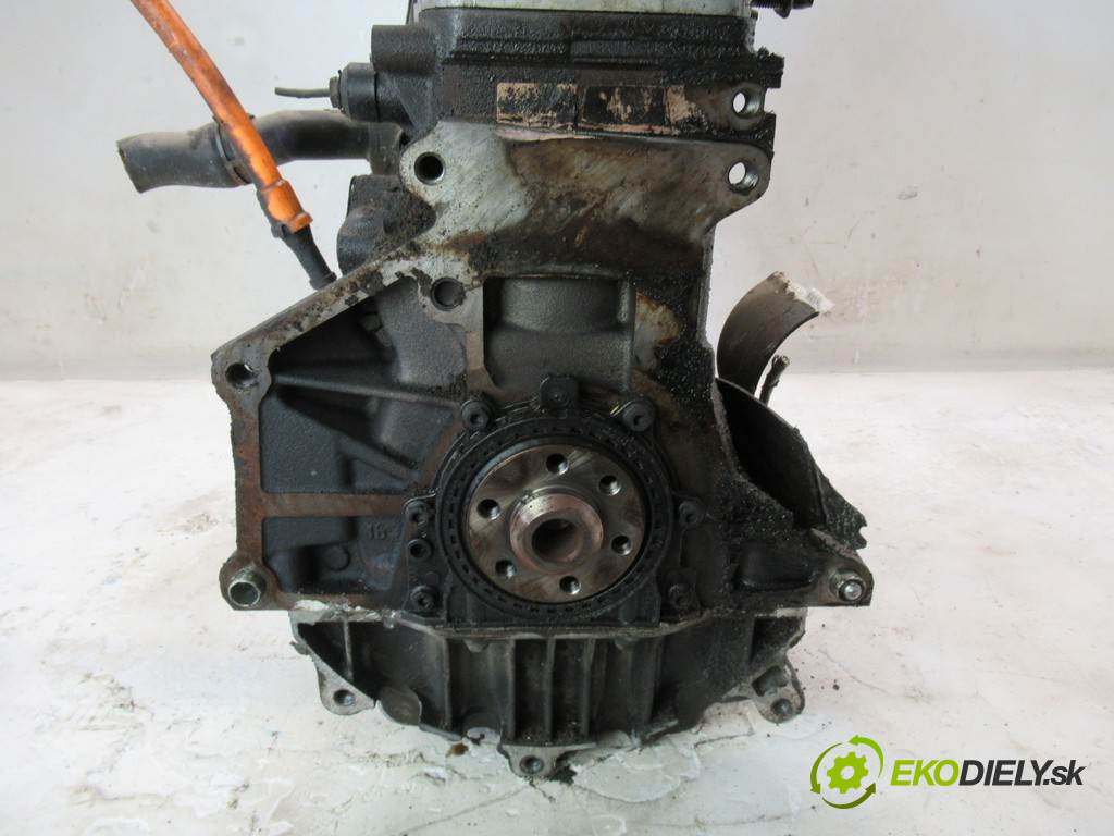 Volkswagen Bora       0  motor AZJ