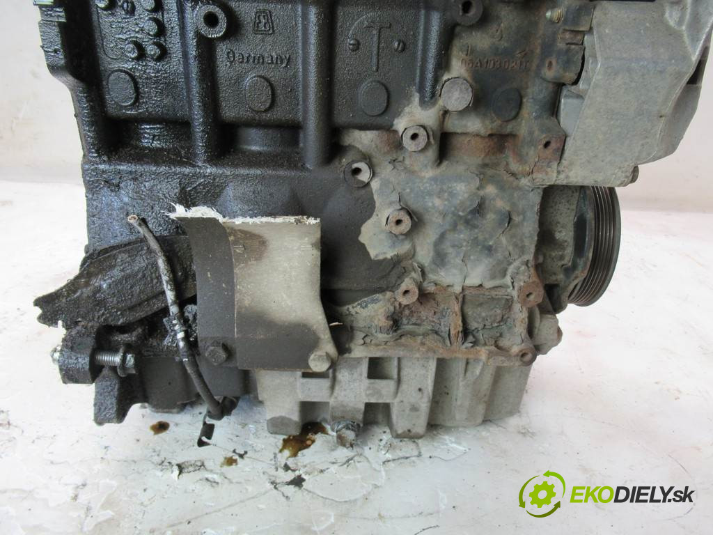 Volkswagen Bora       0  motor AZJ