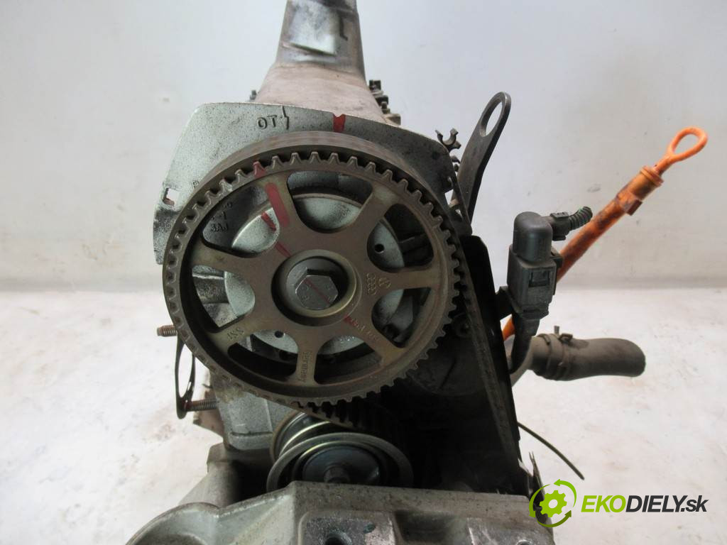 Volkswagen Bora       0  motor AZJ