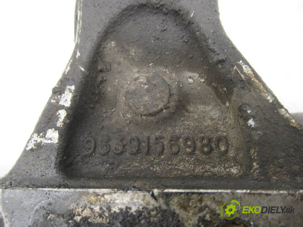 Peugeot 206       0  poloos pravá