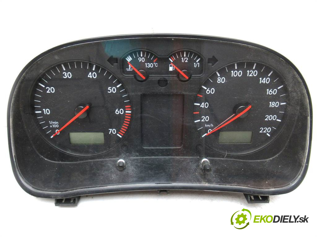 Volkswagen Golf IV       0  prístrojovka 1J0919861