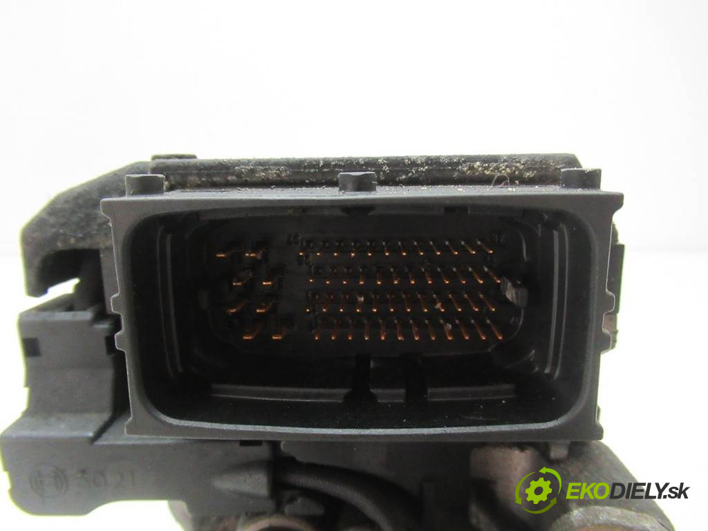 Opel Signum       0  pumpa vstřikovací 0470504214