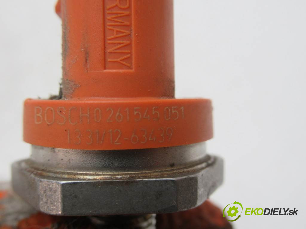 Volkswagen Jetta VI       0  snímač tlaku paliva 0261545051