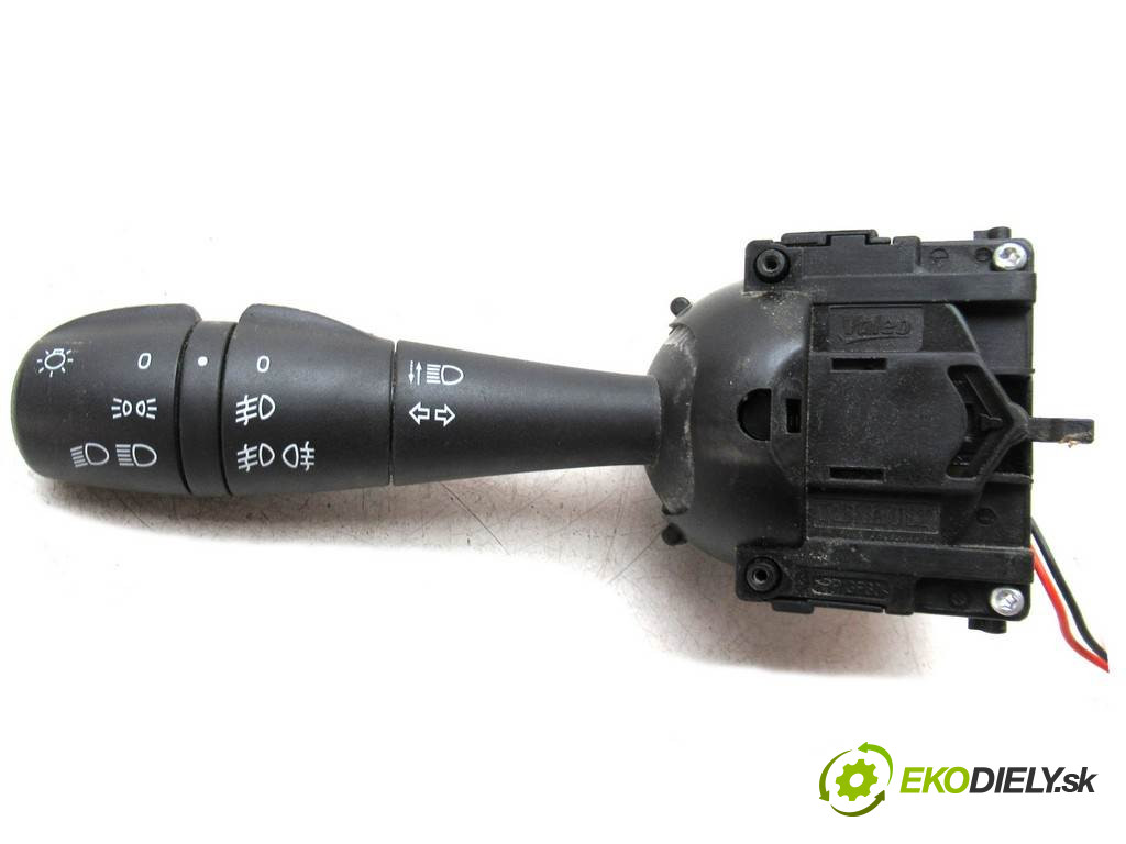 Dacia Duster I LIFT       0  prepínač smeroviek E1109576