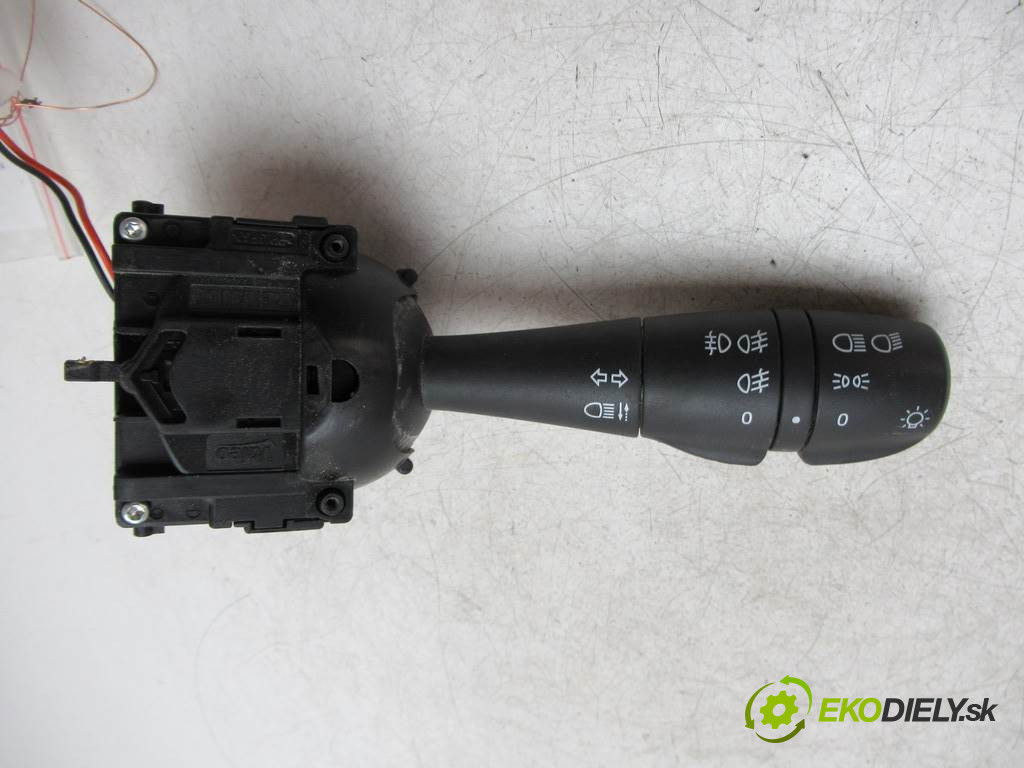 Dacia Duster I LIFT       0  prepínač smeroviek E1109576