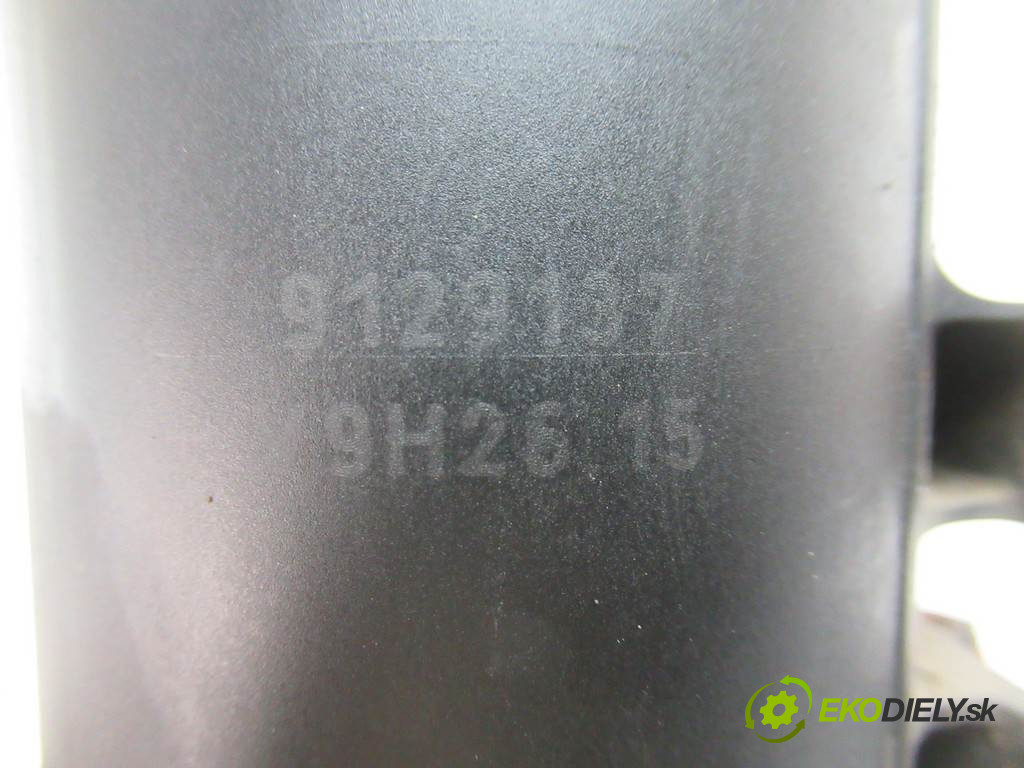 Opel Zafira A       0  obal filtra paliva 9129137