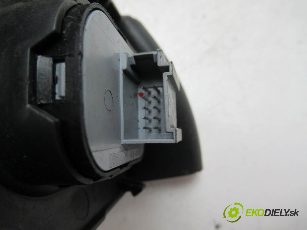 Skoda Octavia I LIFT       0  přepínač nastavení zpětných zrcátek 1U1959565L
