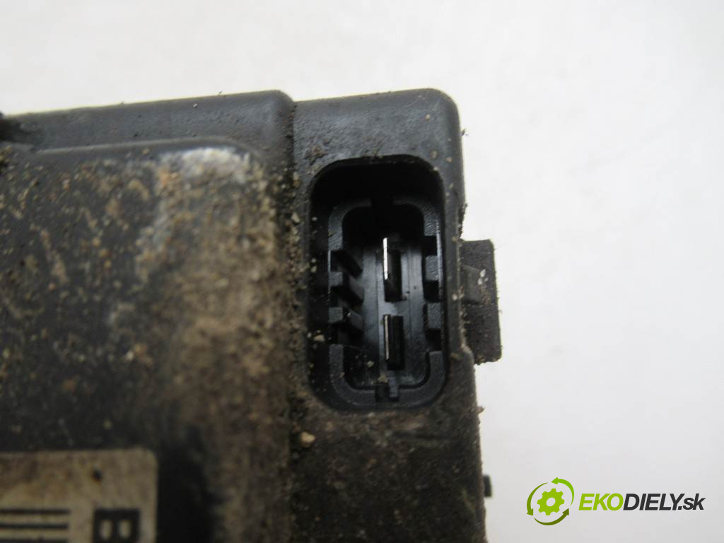 Audi A4 B5       0  pumpa abs 8E0614111R