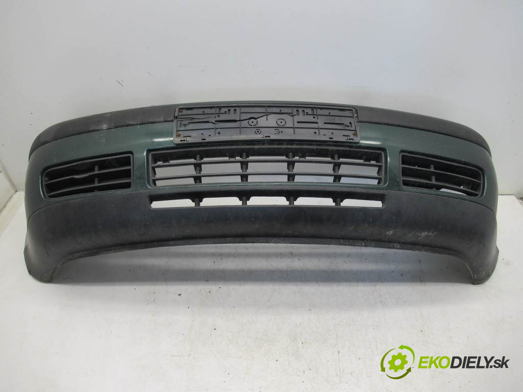 Volkswagen Golf IV       0  nárazník predný