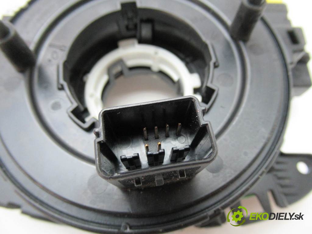 Volkswagen Passat B7       0  krúžok, slimák airbag 5K0953569S