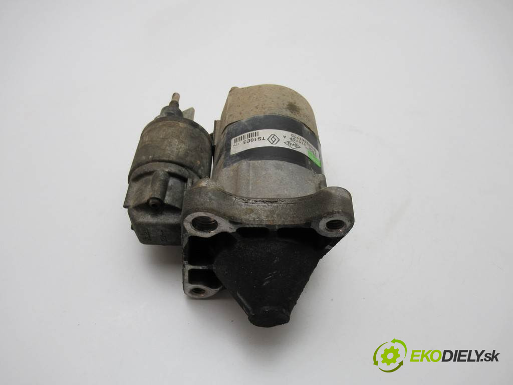 Renault Megane II LIFT       0  štartér 8200266777D