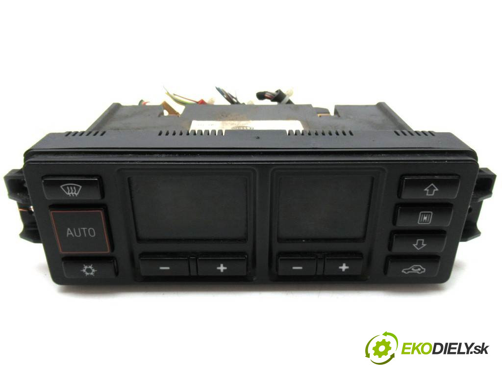 Audi A3 8L       0  panel ovládaní topení 8L0820043M