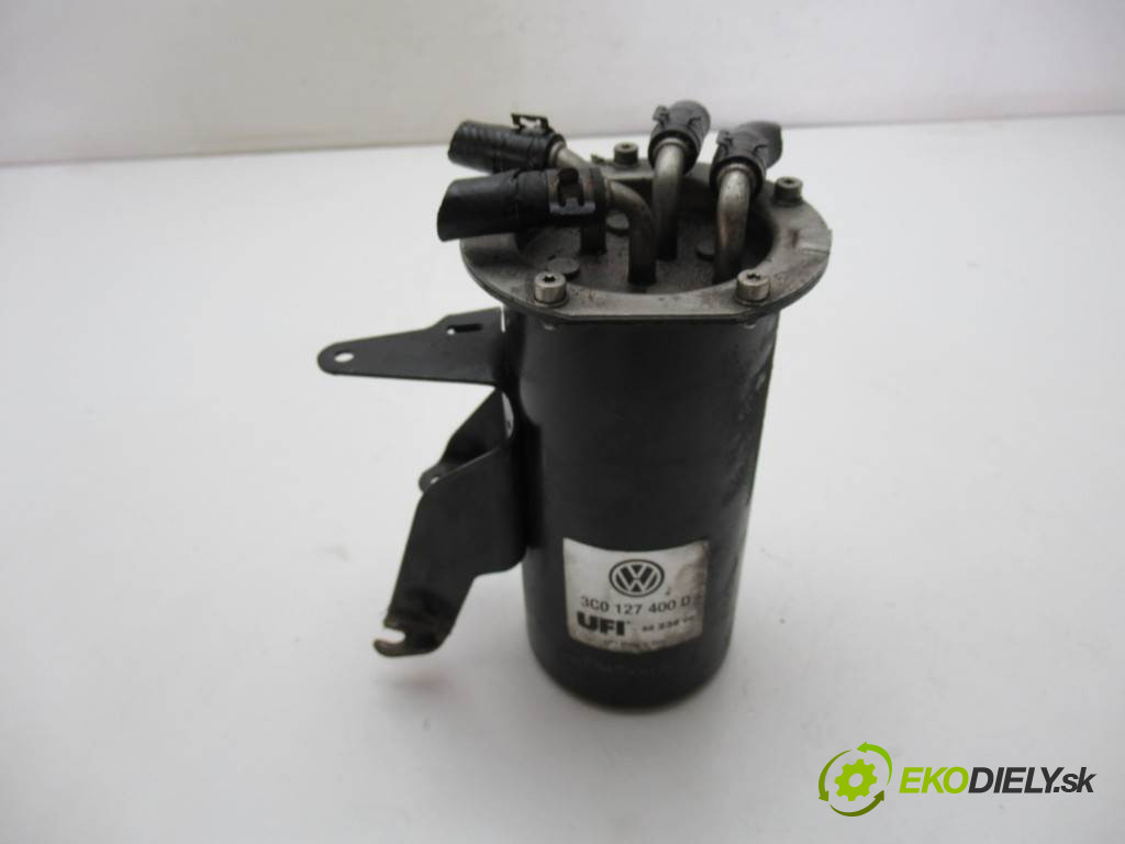 Volkswagen Passat B6       0  obal filtra paliva 3C0127400D